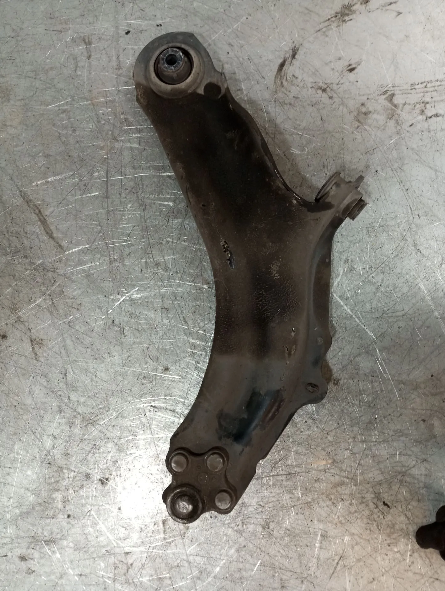 Braccio di sospensione anteriore destra MERCEDES-BENZ Citan (415) Imagem-1