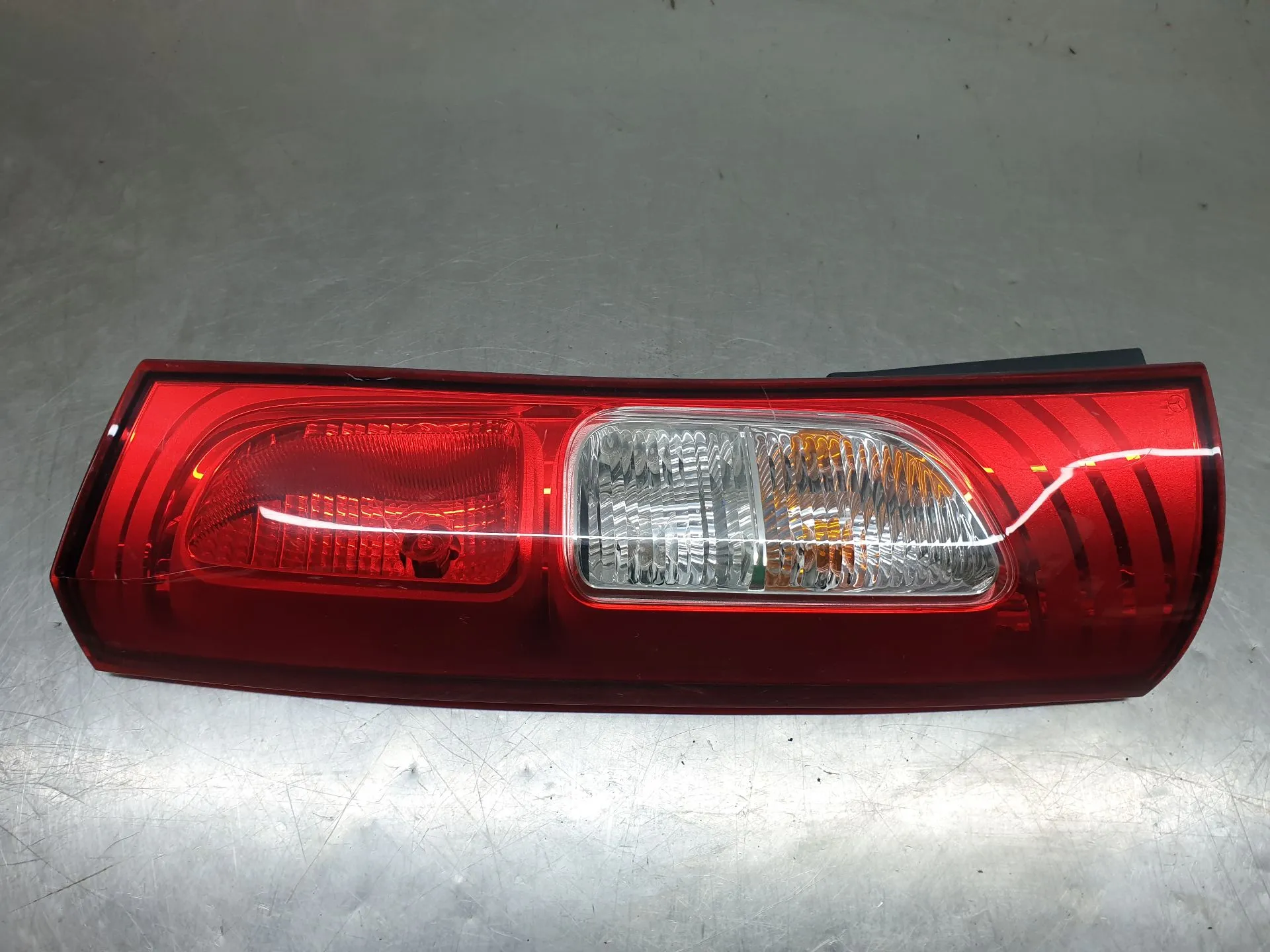 Left Tail light MERCEDES-BENZ Citan (415) Imagem-1