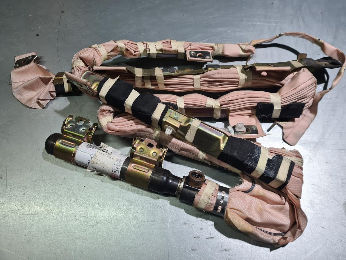 Airbag Cortinha Izquierdo TOYOTA RAV4 II (_A2_) Imagem-3