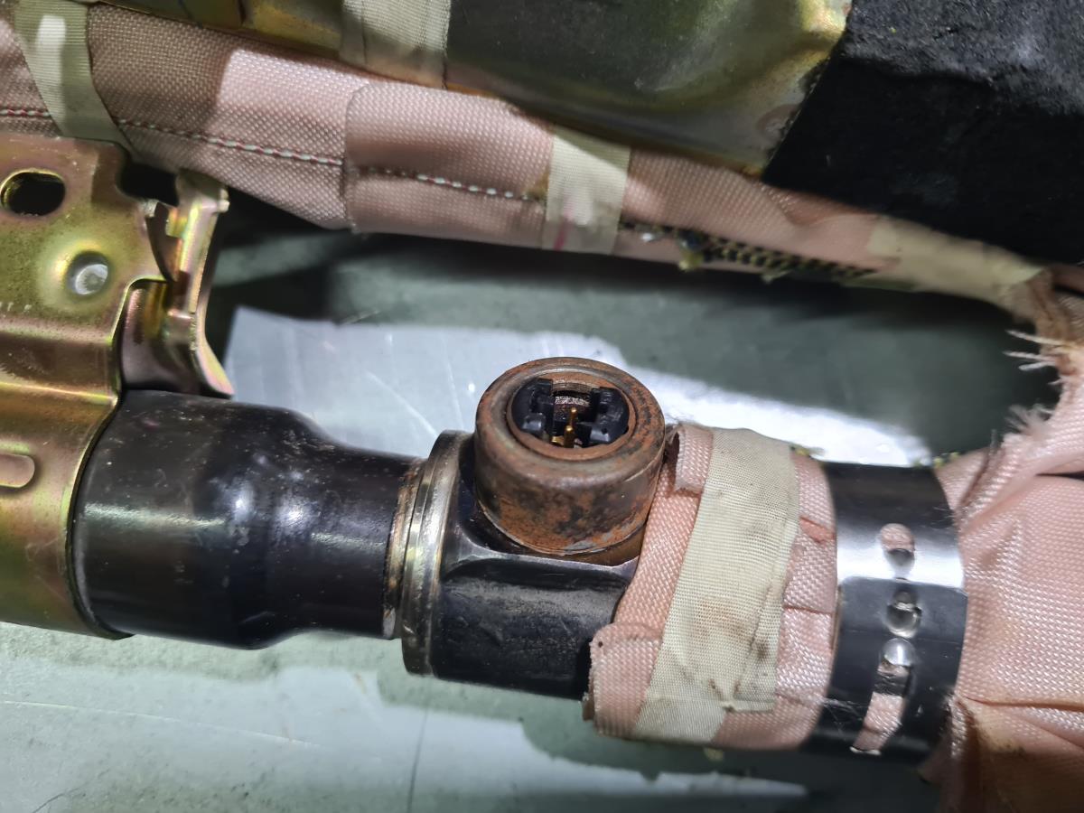 Airbag Cortinha Izquierdo TOYOTA RAV4 II (_A2_) Imagem-4