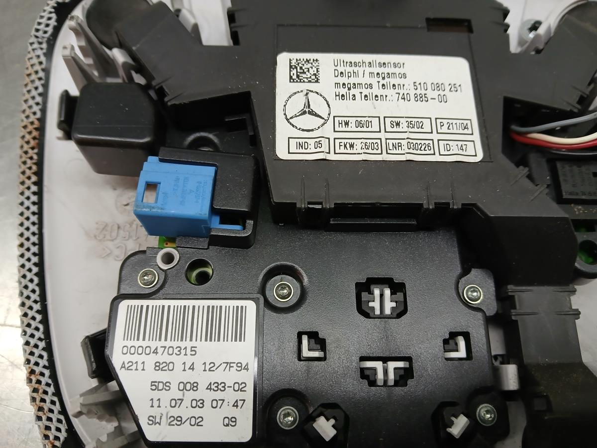 Plafonier trás MERCEDES-BENZ Classe E (W211) Imagem-5