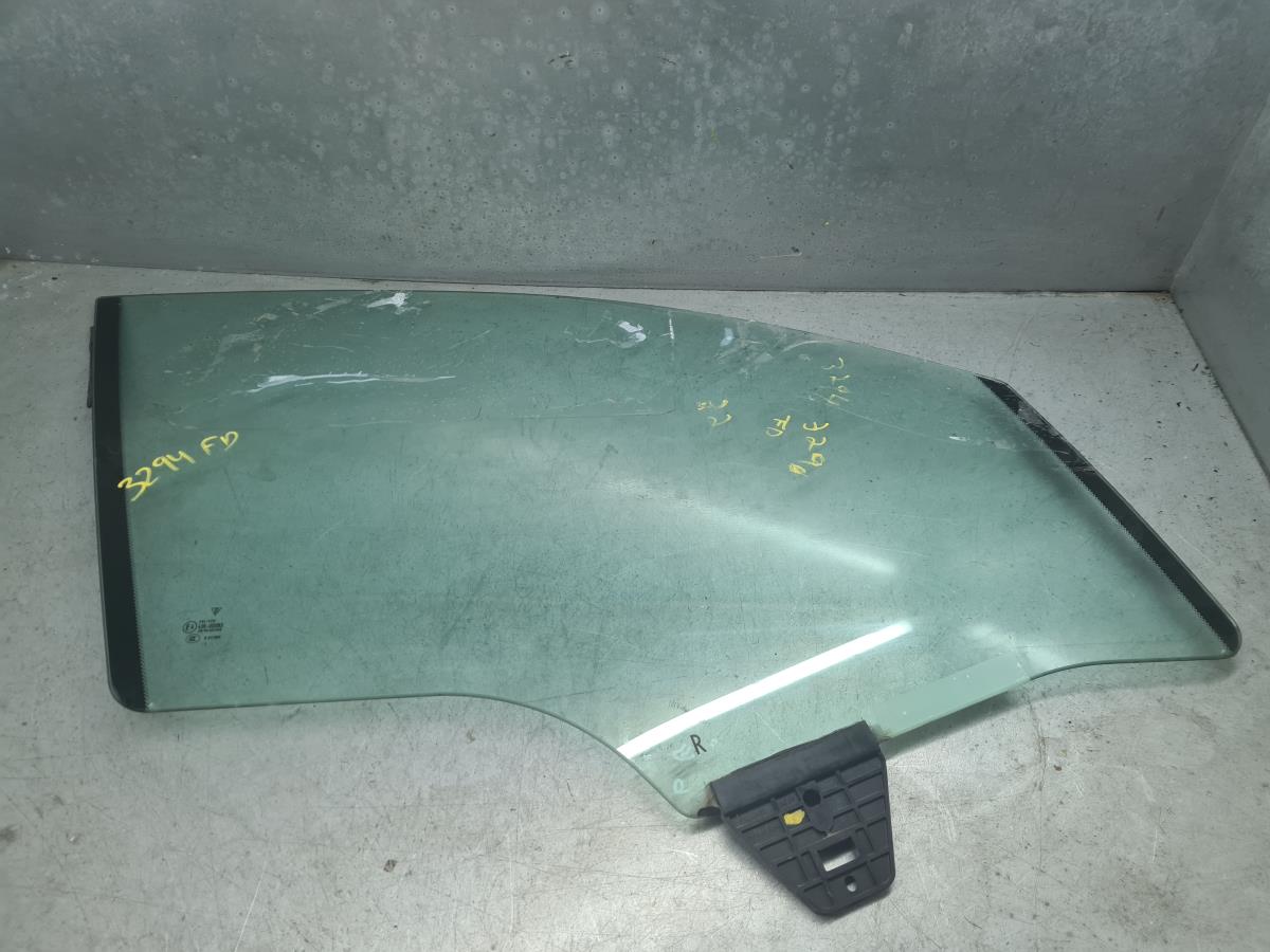 Vetro porta anteriore destra PORSCHE Panamera (970)