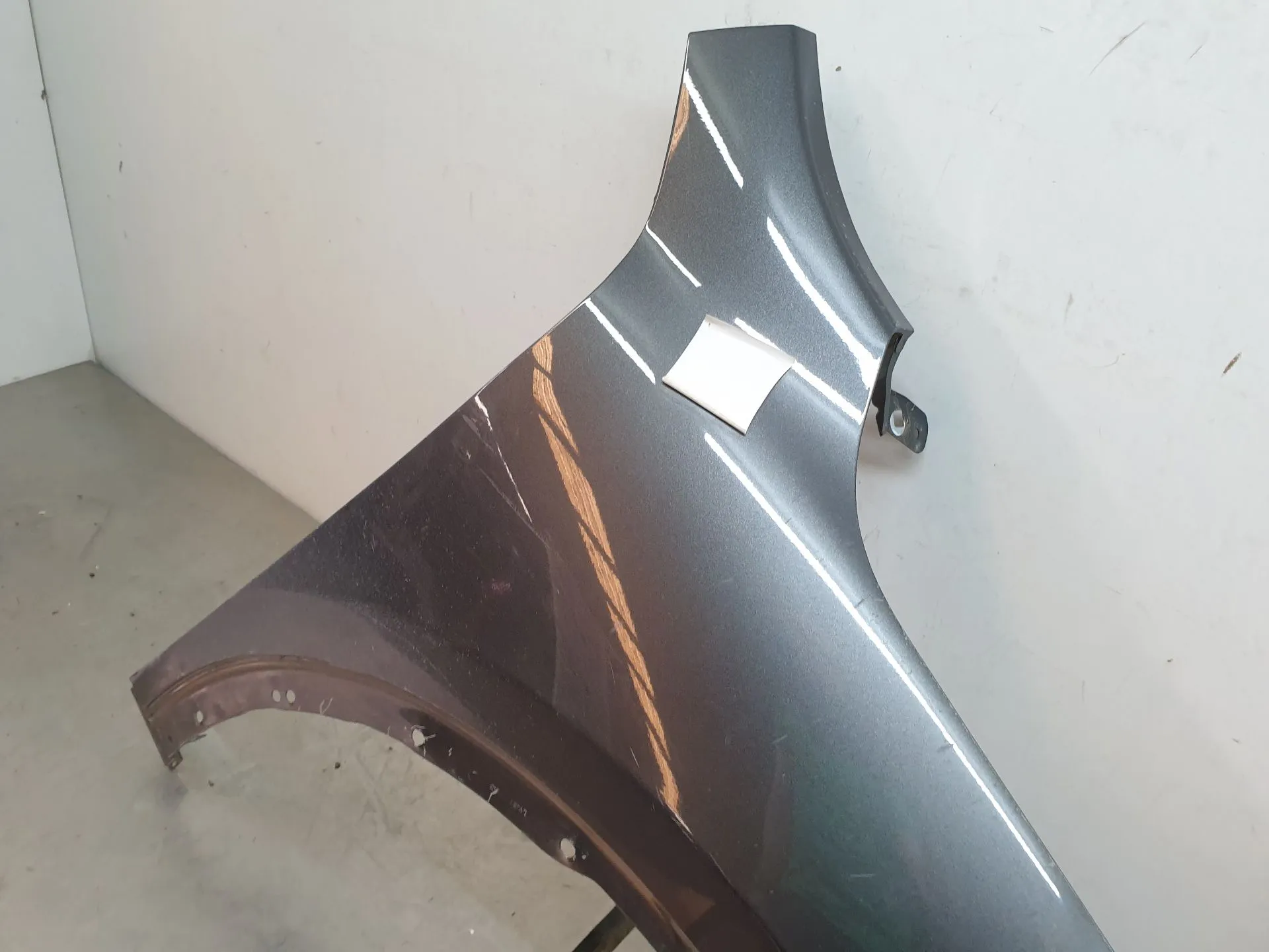 Parafango destro FORD Kuga III (DFK) Imagem-1
