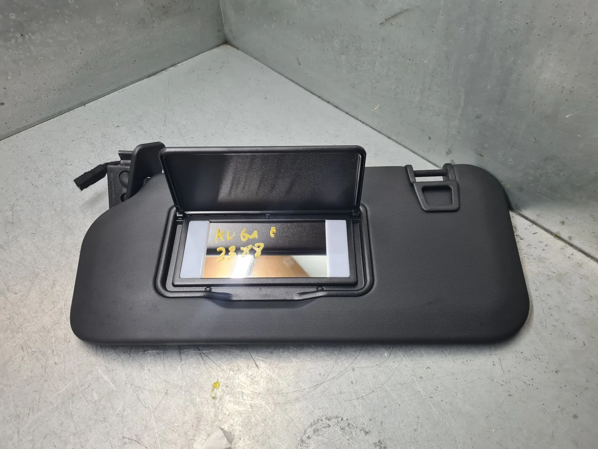 Pála de sol esquerda FORD Kuga III (DFK)