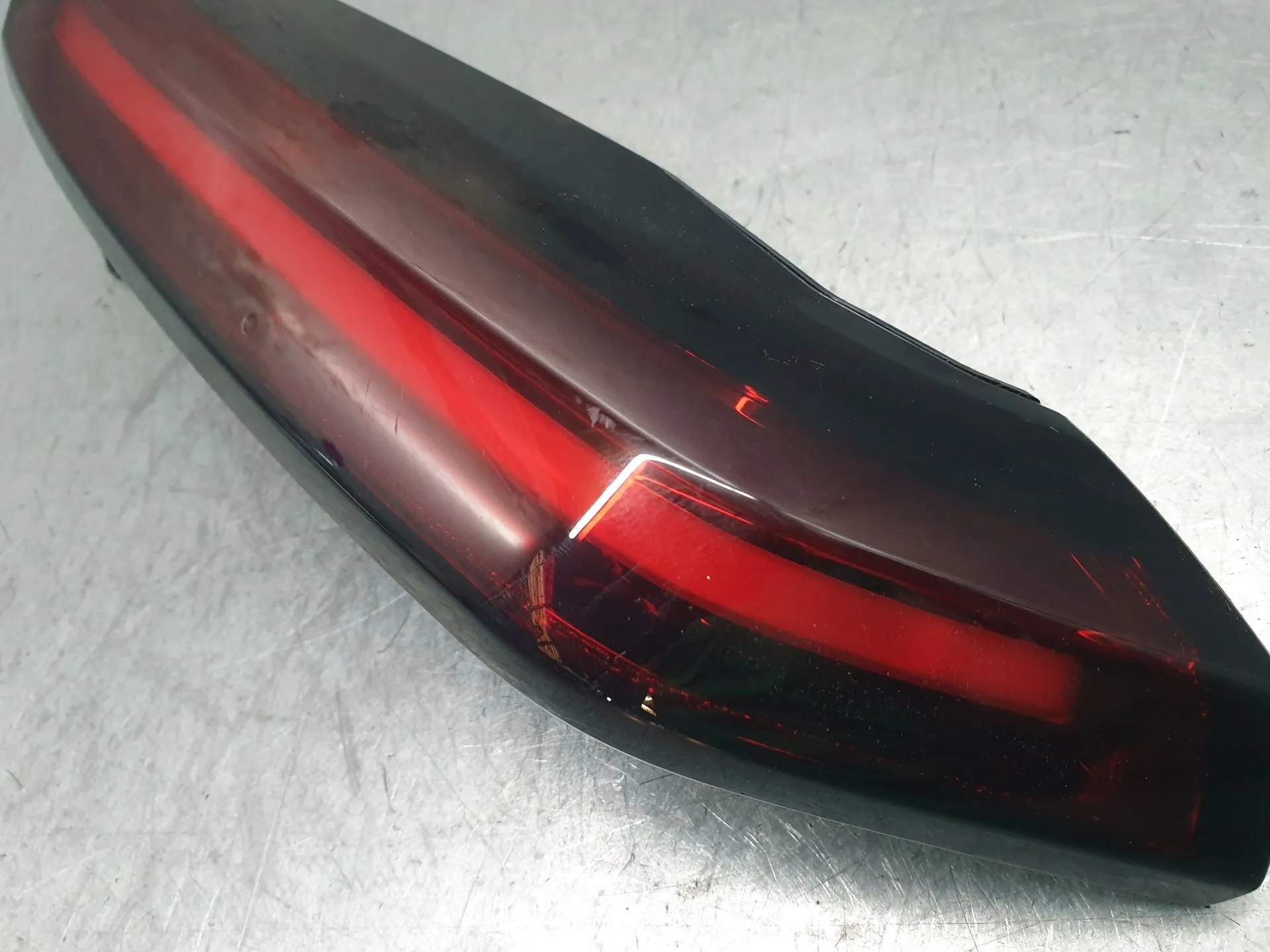 Fanale Destro Baule CITROËN C4 III Imagem-2