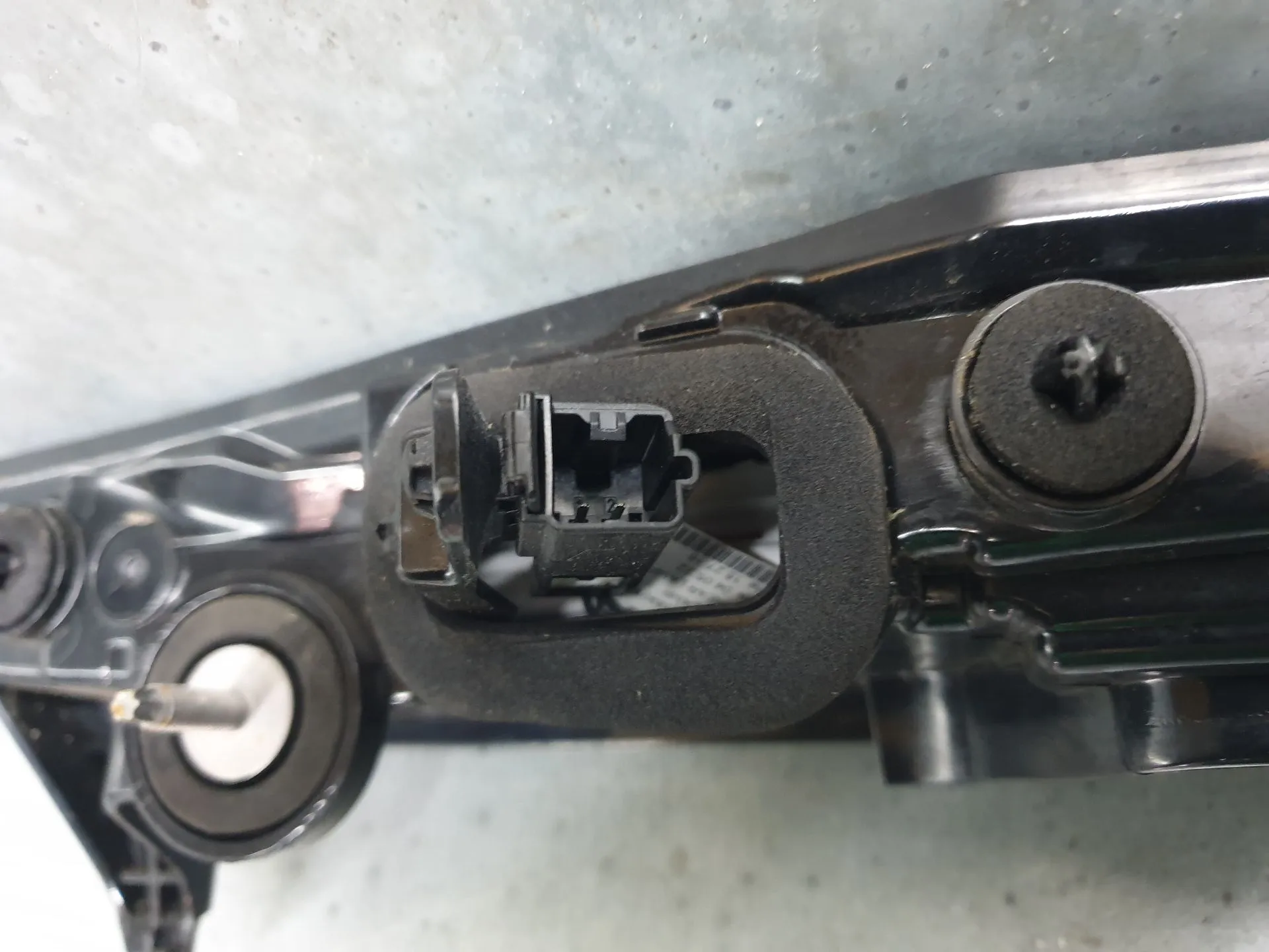 Feu de coffre Gauche CITROËN C4 III Imagem-6