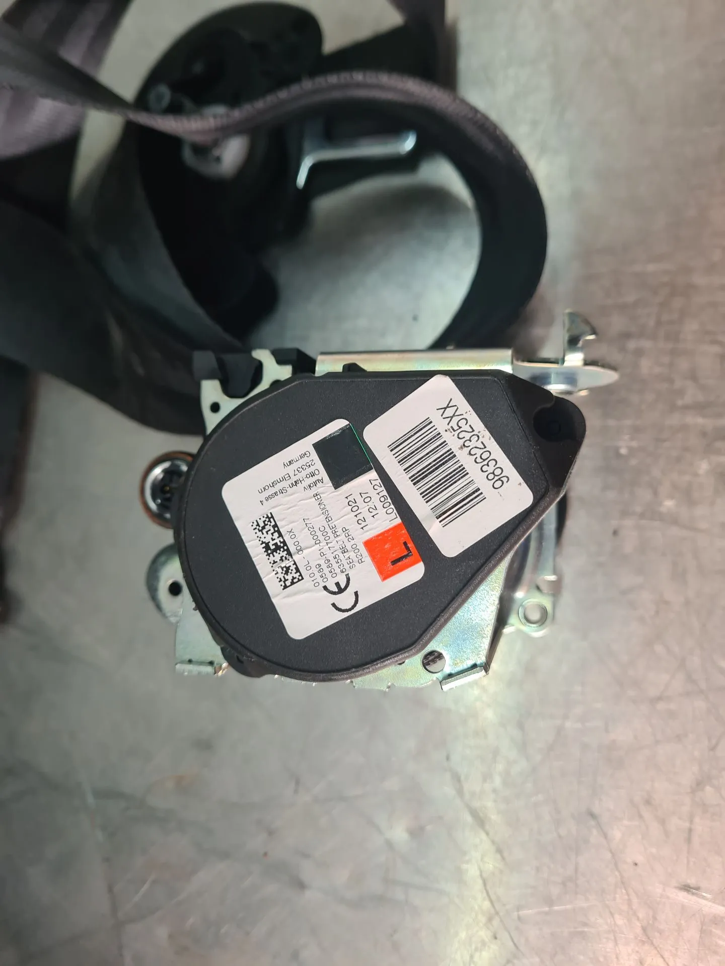 Prétensionneur de ceinture avant Droite CITROËN C3 III (SX) Imagem-1