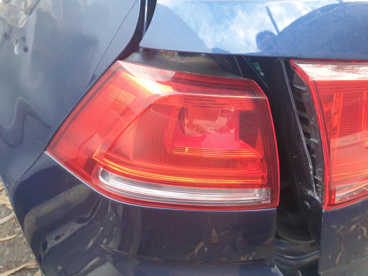 Left Tail light VOLKSWAGEN Golf VII (5G1, BQ1, BE1, BE2)