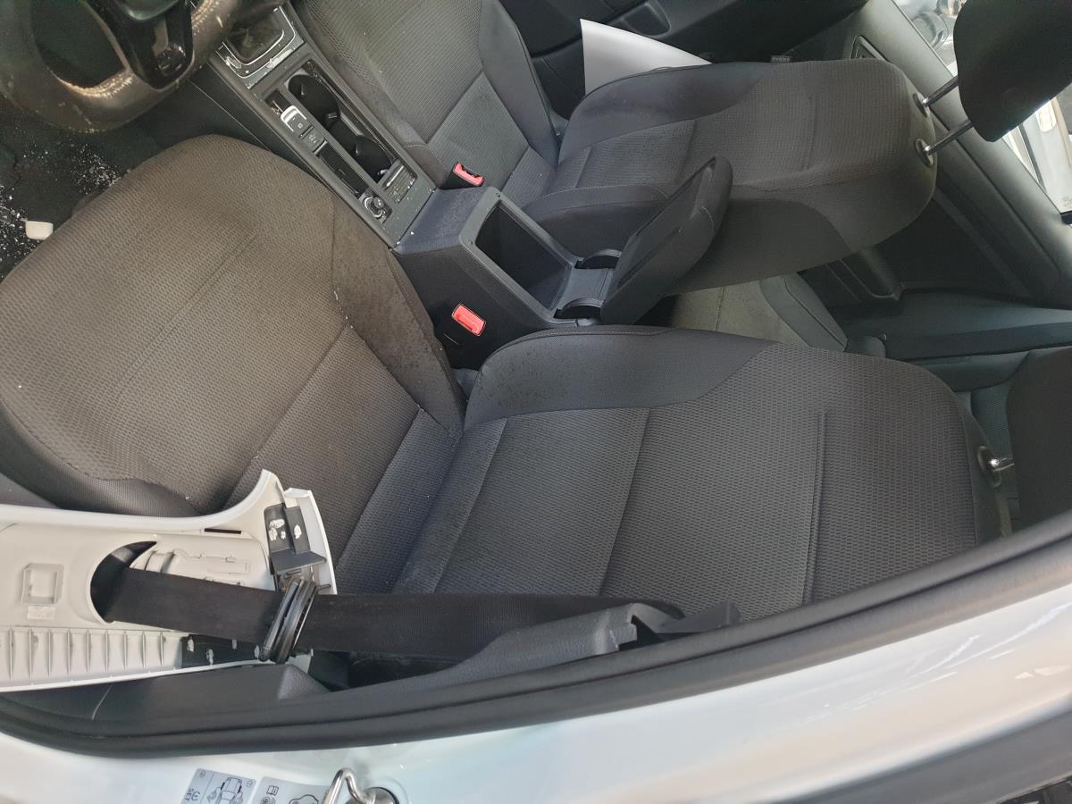 Banco frente esquerdo VOLKSWAGEN Golf VII (5G1, BQ1, BE1, BE2)