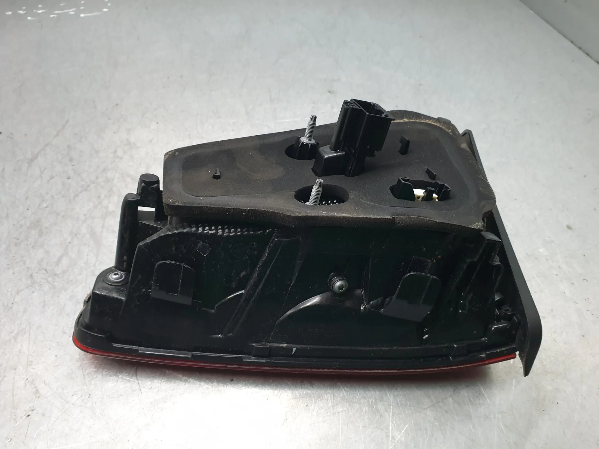 Feu de coffre Gauche VOLKSWAGEN Golf VII (5G1, BQ1, BE1, BE2) Imagem-4