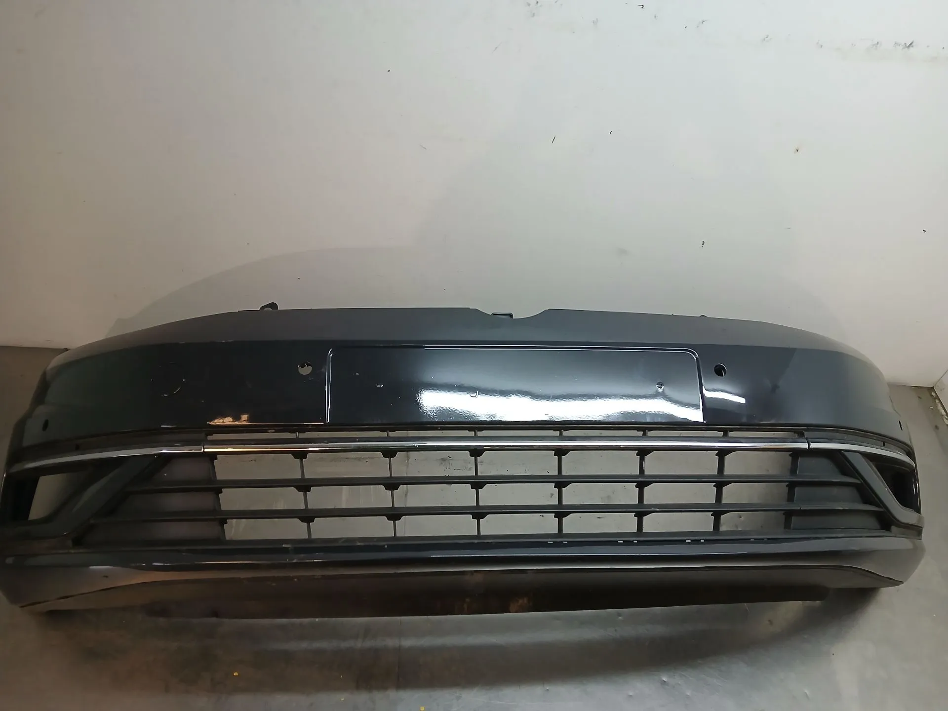 Pára-choques frente VOLKSWAGEN Golf VII (5G1, BQ1, BE1, BE2)