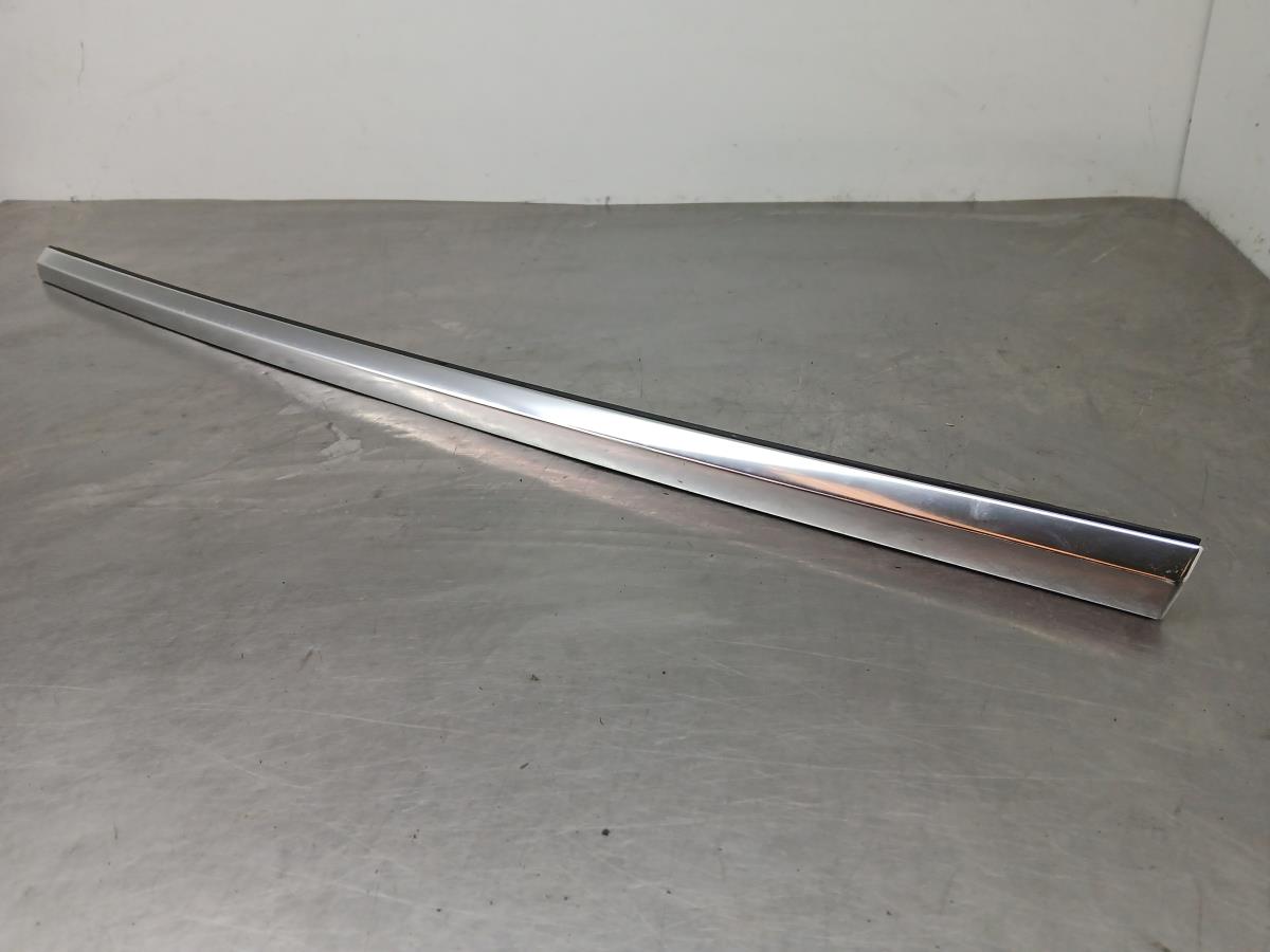 Raspador do vidro da porta frente esquerda TESLA Model 3 (5YJ3) Imagem-2