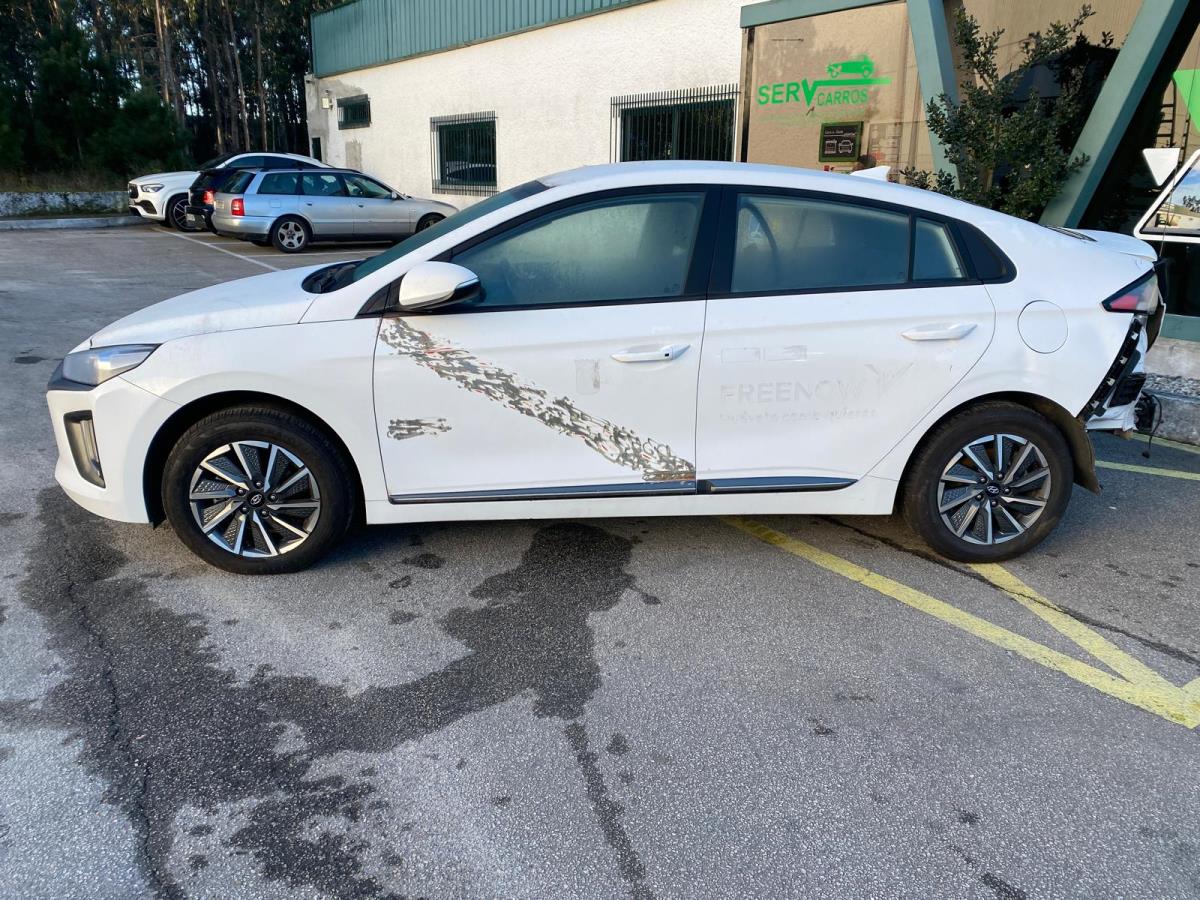 Elevalunas trasero izquierdo HYUNDAI Ioniq (AE)