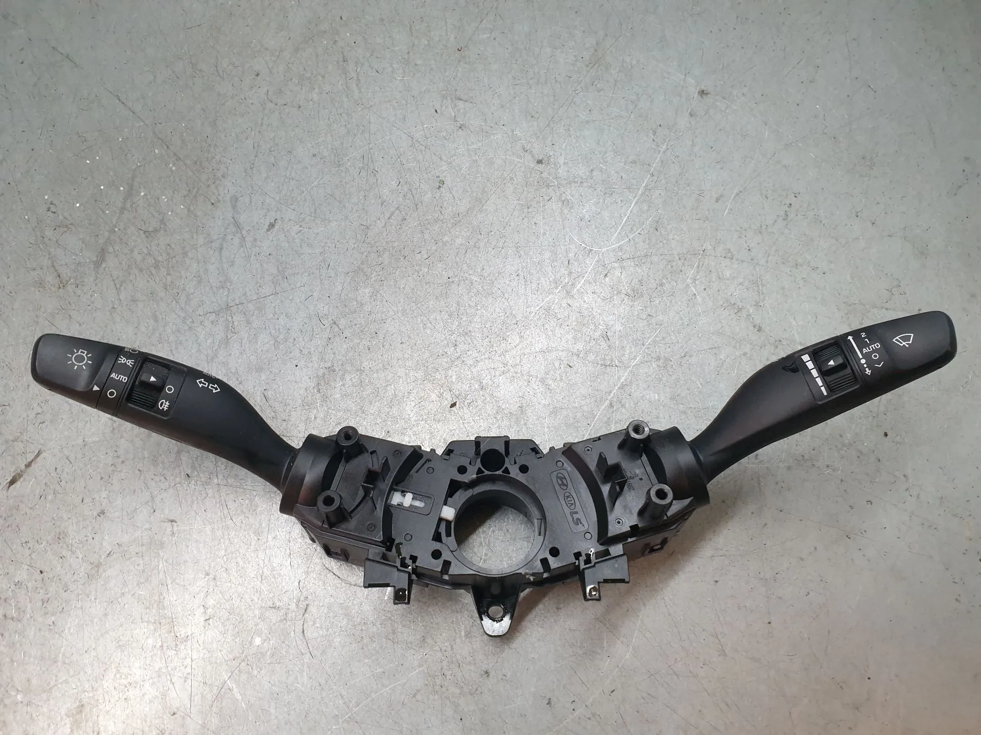 Light and wiper lever set HYUNDAI Ioniq (AE)