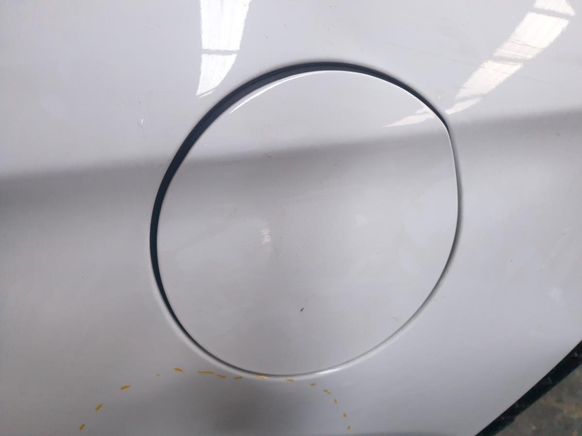 Tapa exterior combustible HYUNDAI Ioniq (AE)