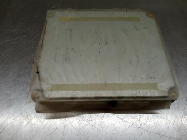 Centralina motor / ECU TOYOTA Corolla Hatchback (_E12_) Imagem-1