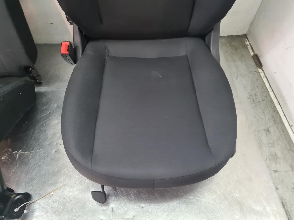 Left Front Seat SMART ForFour (453) Imagem-1