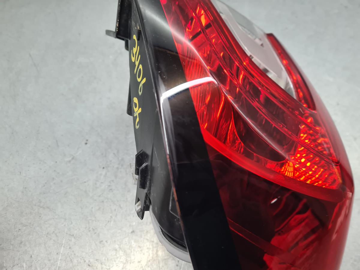 Feu arrière Droite RENAULT Captur (J5_) Imagem-9