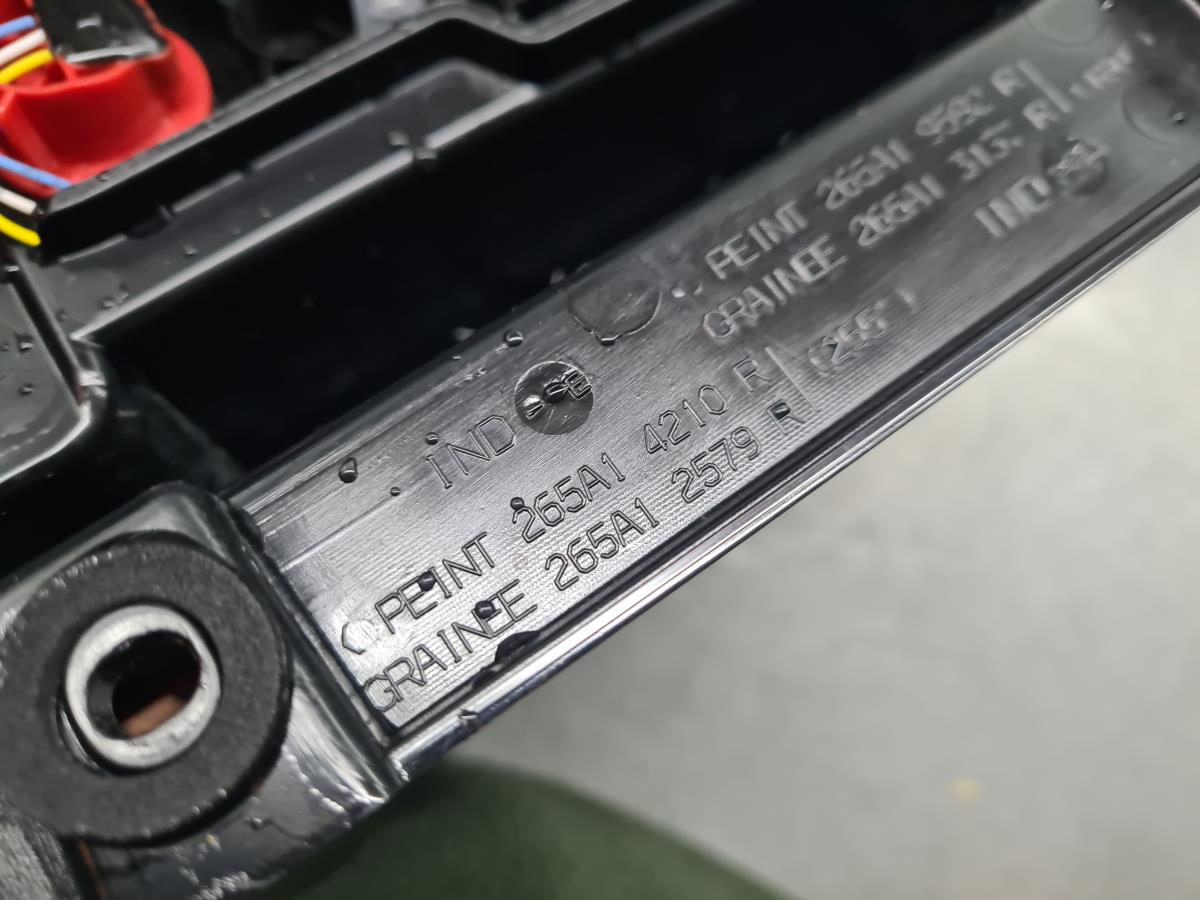 Feu arrière Droite RENAULT Trafic III (FG_) Imagem-4