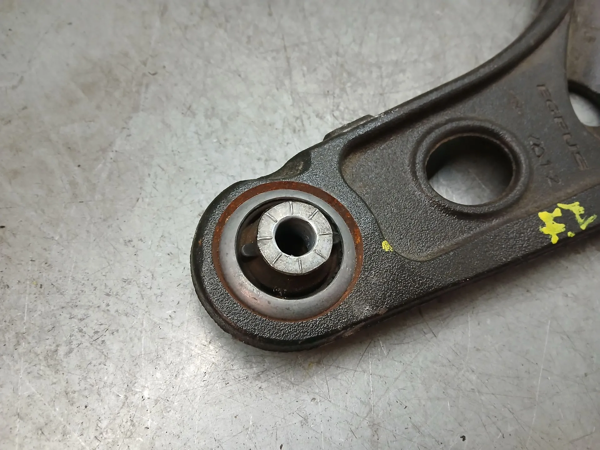 Bras de suspension Avant gauche RENAULT Trafic III (FG_) Imagem-1