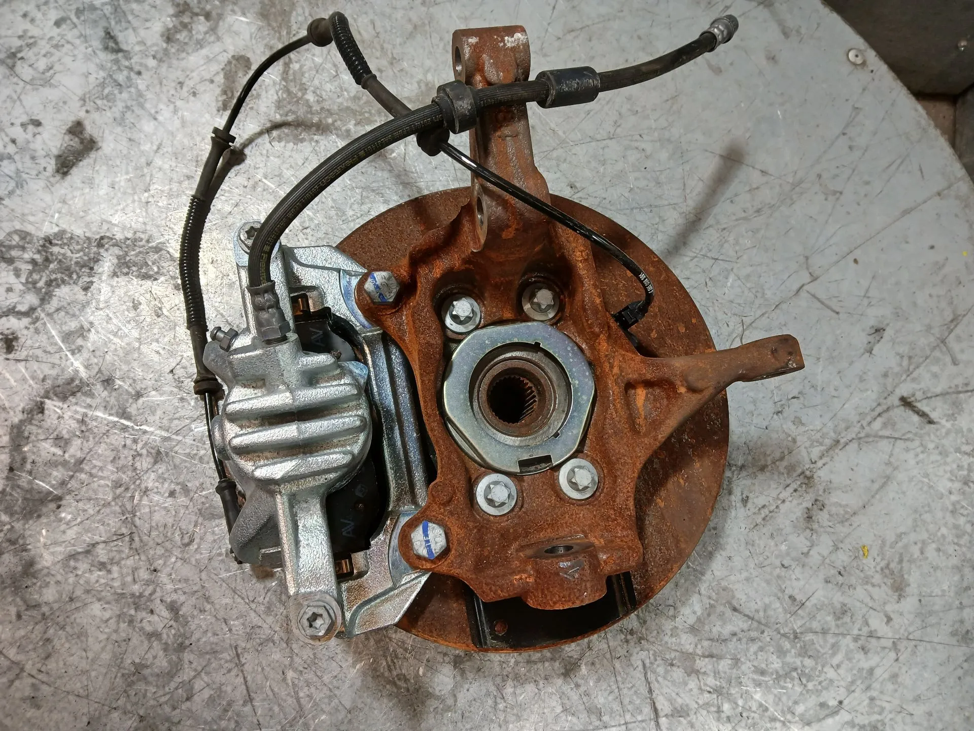 Fusello anteriore destro RENAULT Trafic III (FG_)