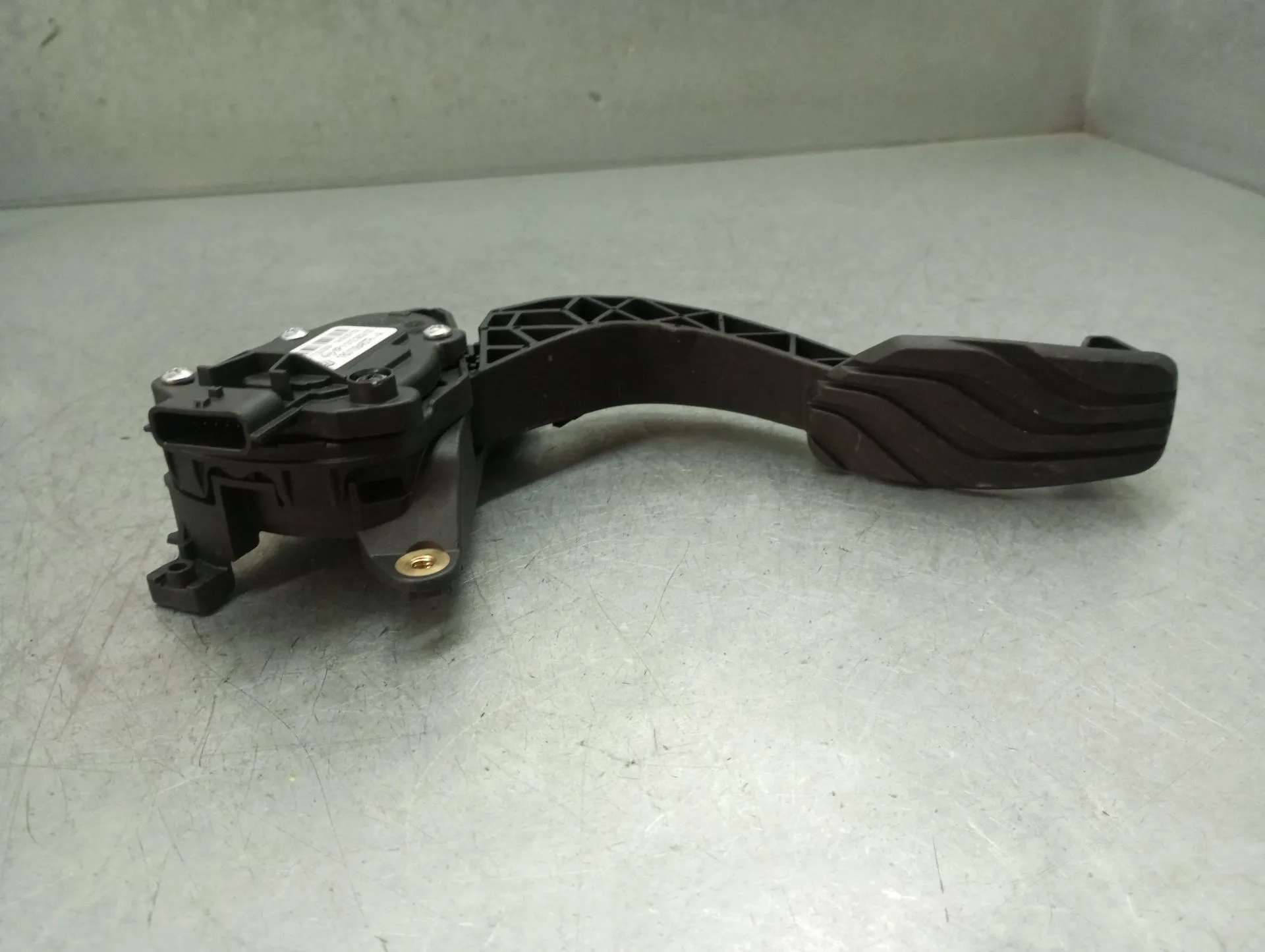 Accelerator Pedal DACIA Duster (HM_)
