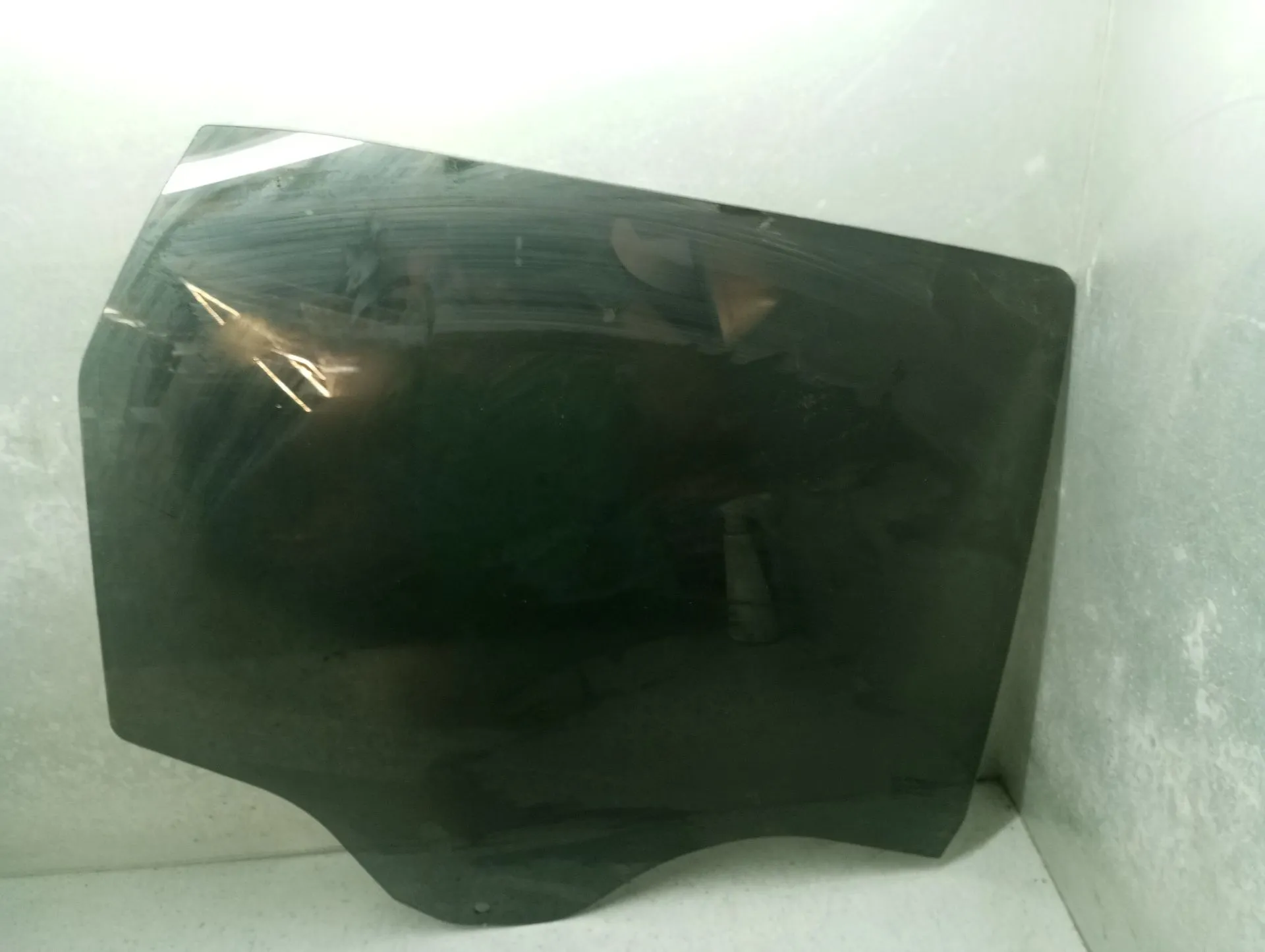 Vetro porta posteriore destra DACIA Duster (HM_)