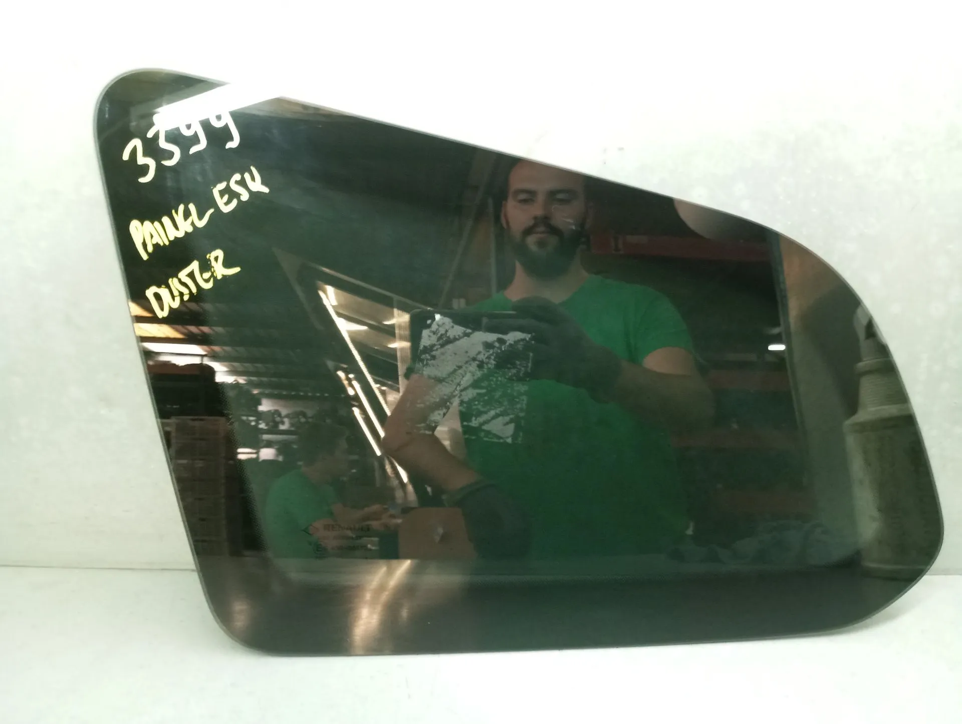 Vetro del pannello posteriore sinistro DACIA Duster (HM_)