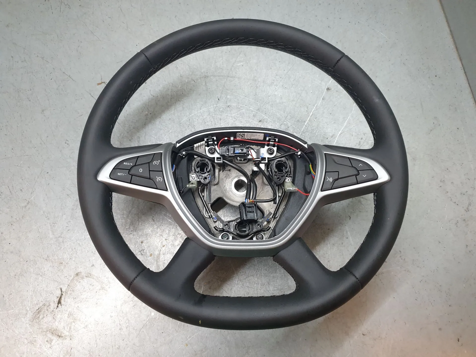 Volante DACIA Duster (HM_)