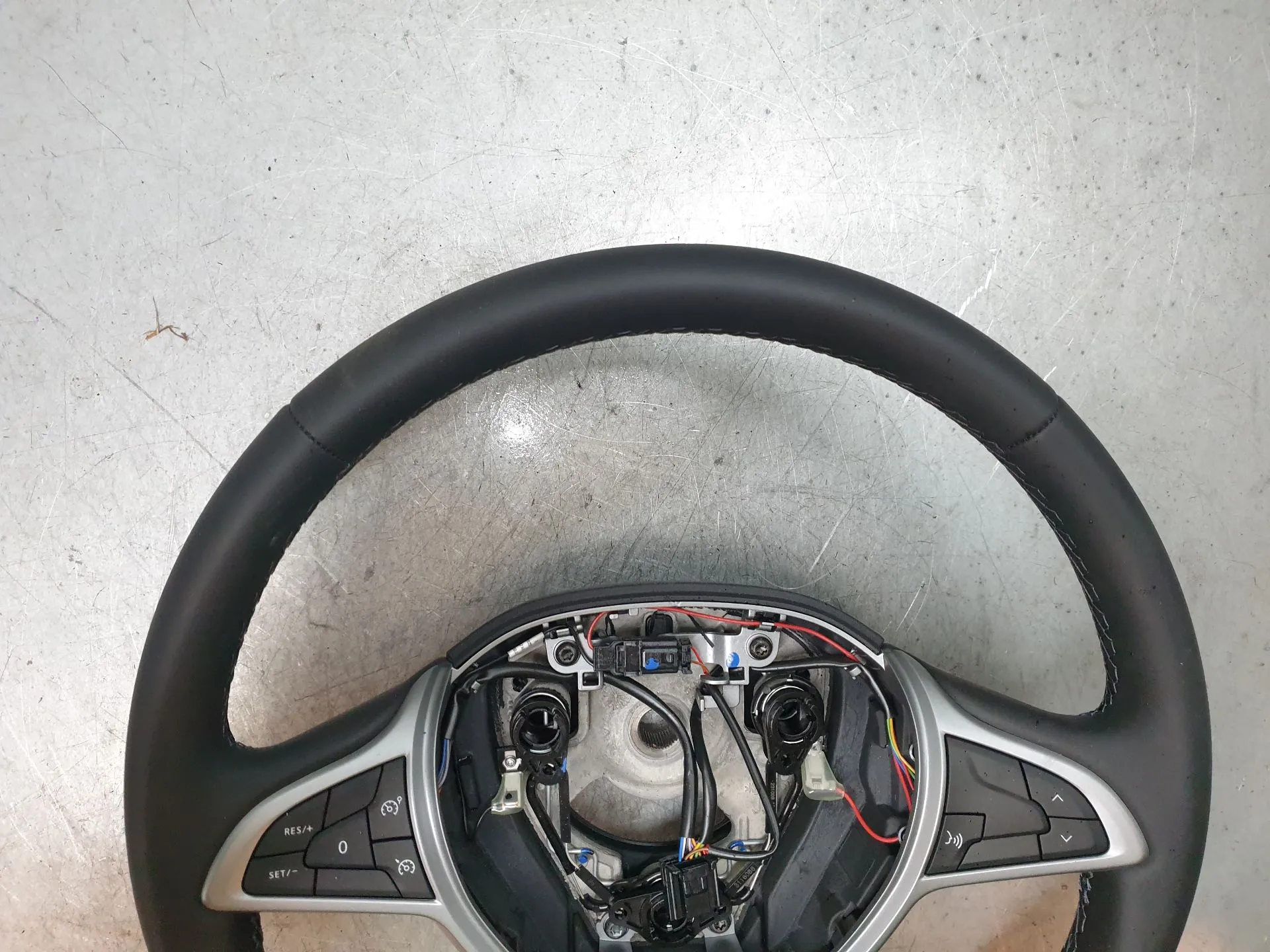 Volante de dirección DACIA Duster (HM_) Imagem-4