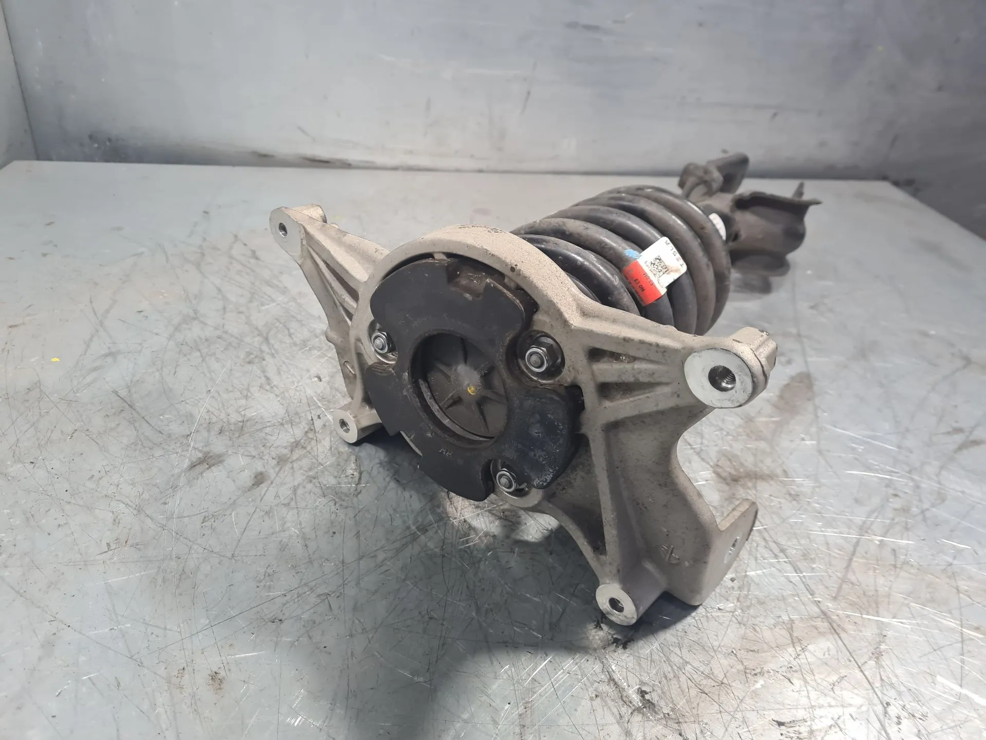 Ammortizzatore Anteriore Destro TESLA Model 3 (5YJ3) Imagem-1