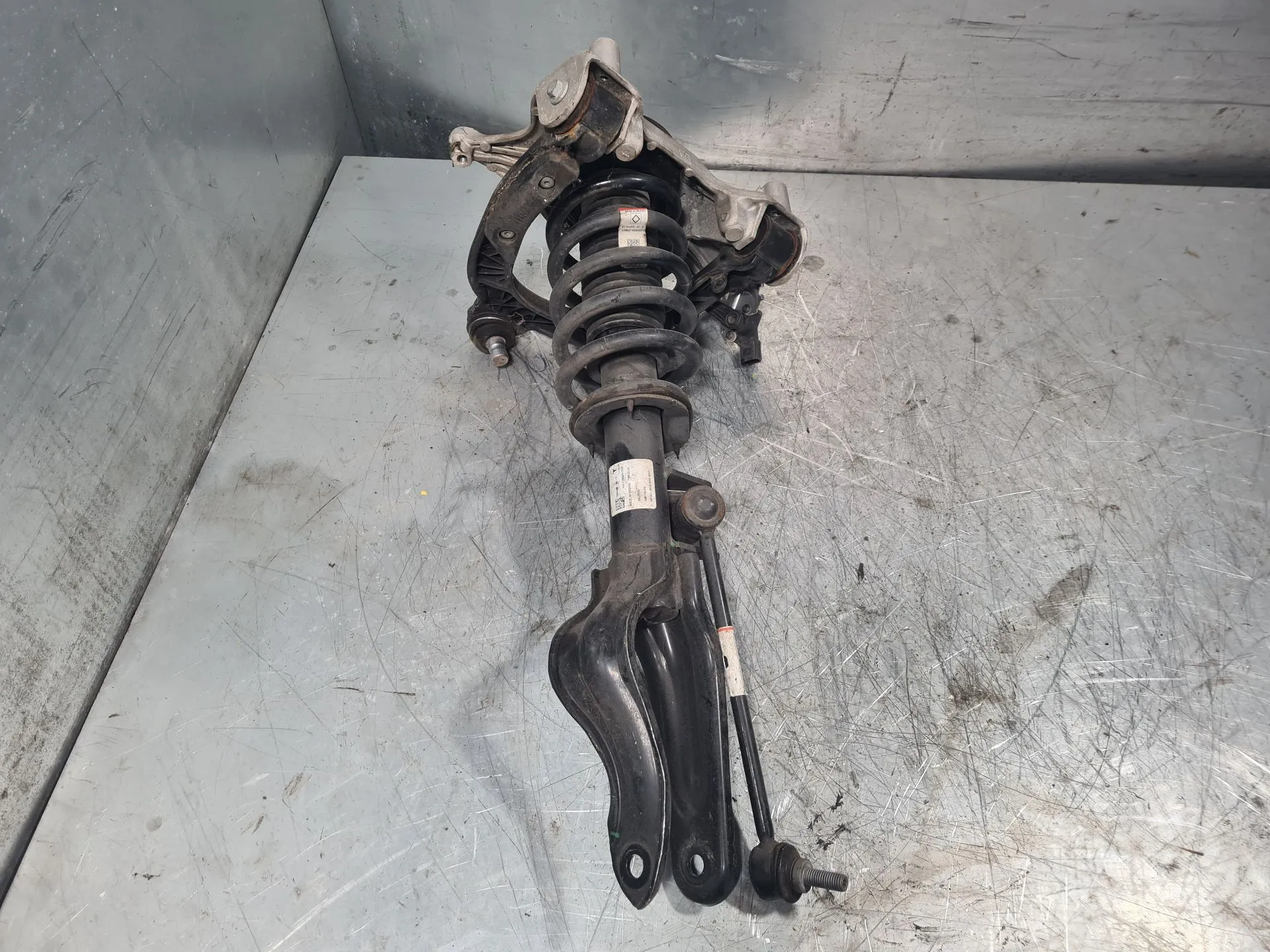 Ammortizzatore Anteriore Sinistro TESLA Model 3 (5YJ3) Imagem-1