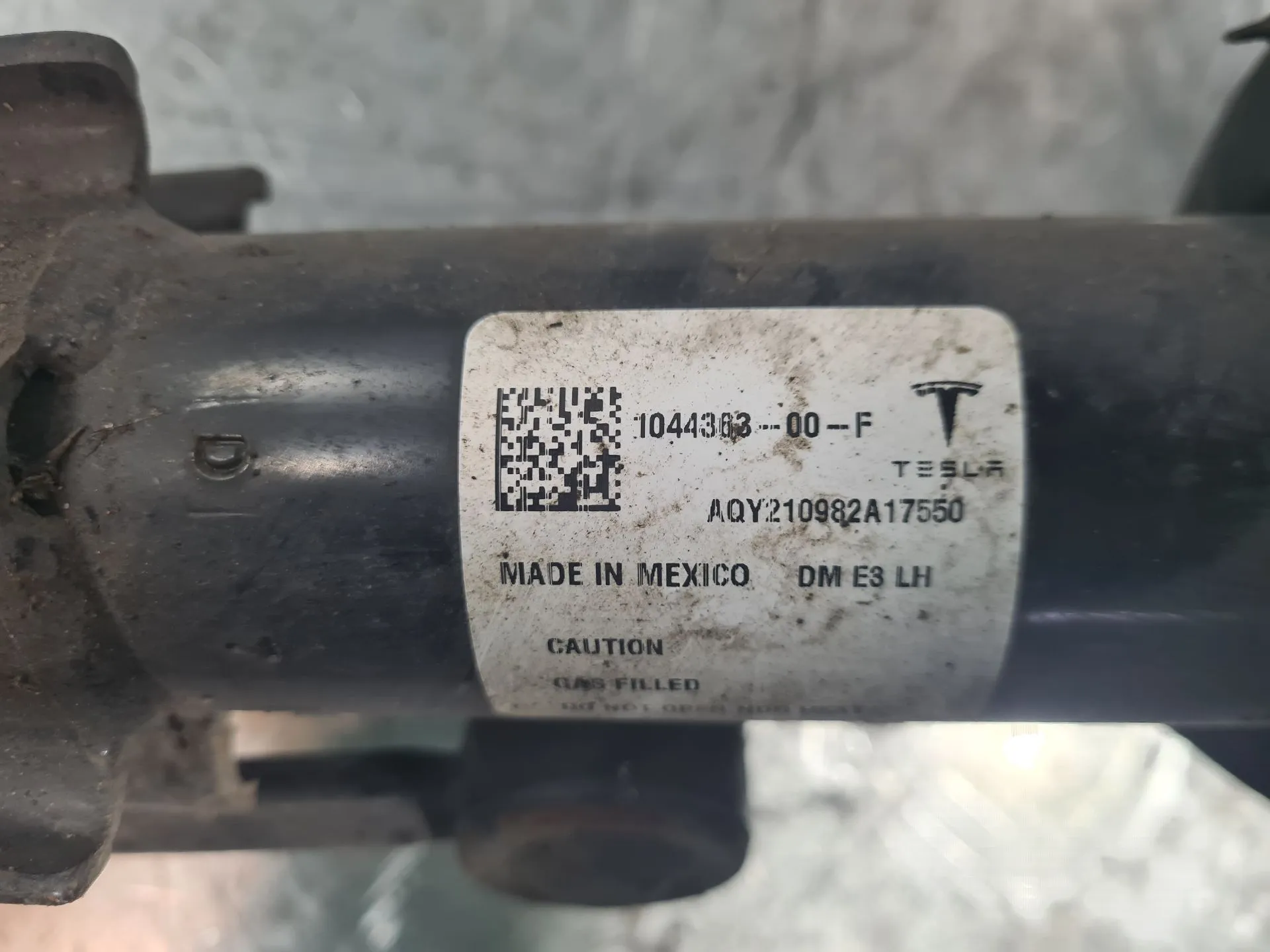 Ammortizzatore Anteriore Sinistro TESLA Model 3 (5YJ3) Imagem-3