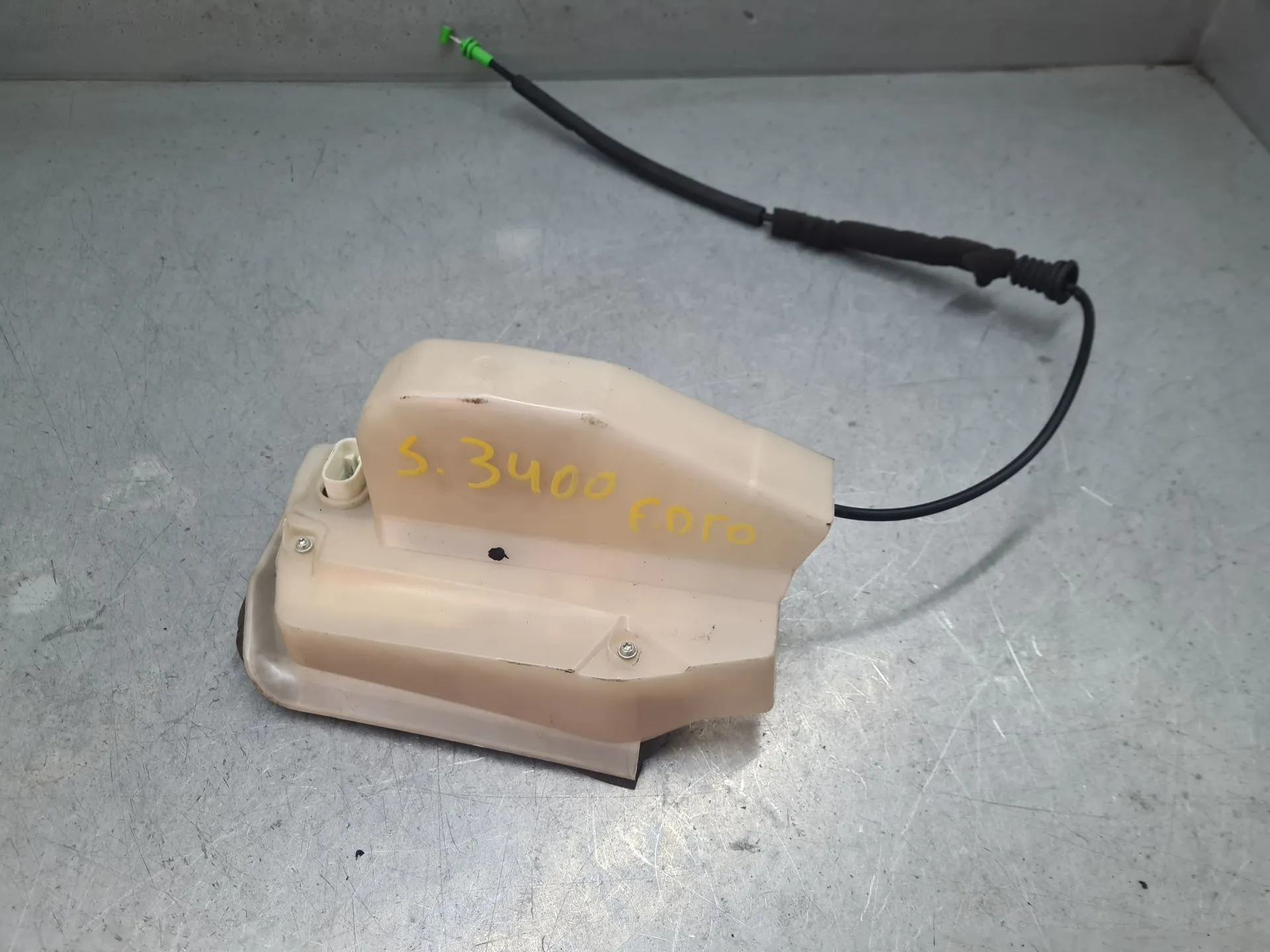 Front Right Door Lock TESLA Model 3 (5YJ3)