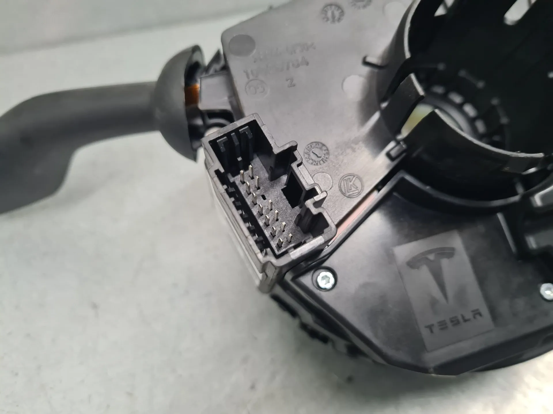 Cintura airbag TESLA Model 3 (5YJ3) Imagem-6