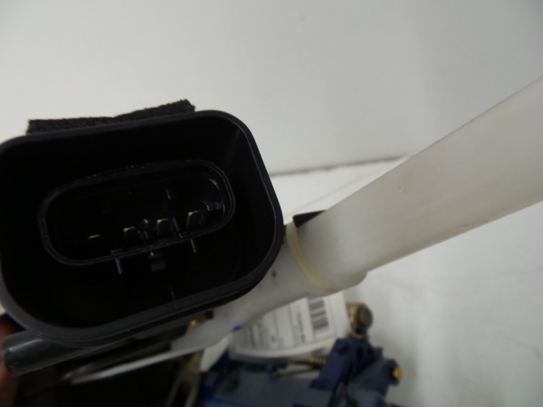 Rear Left Door Lock TOYOTA Corolla Sedan (_E11_) Imagem-3