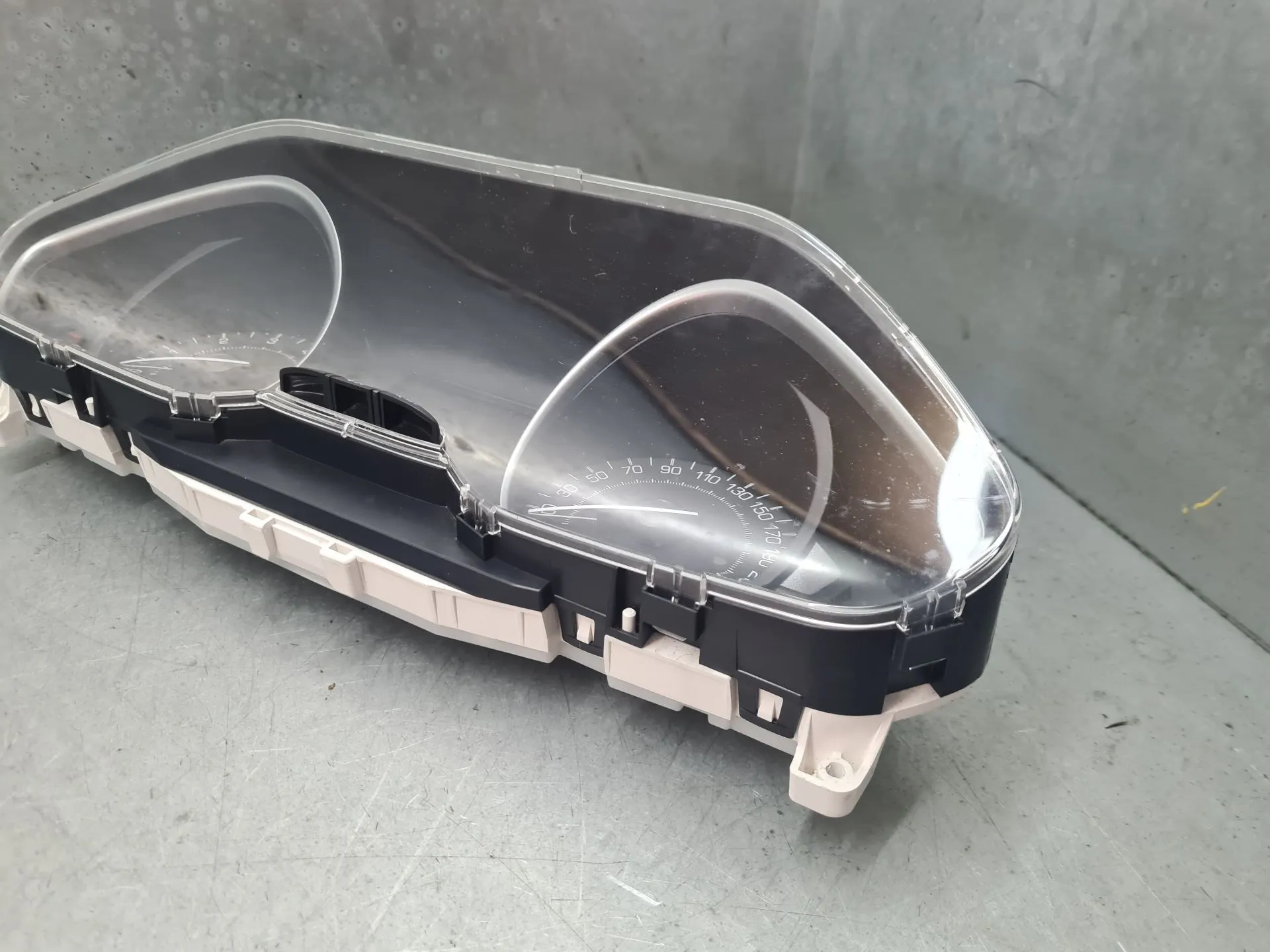 Quadrante / painel de instrumentos PEUGEOT 208 Imagem-4