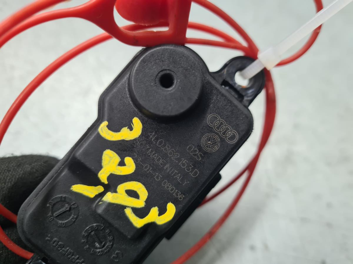 Attuatore Serratura serbatoio carburante AUDI A1 (8X1, 8XK) Imagem-2