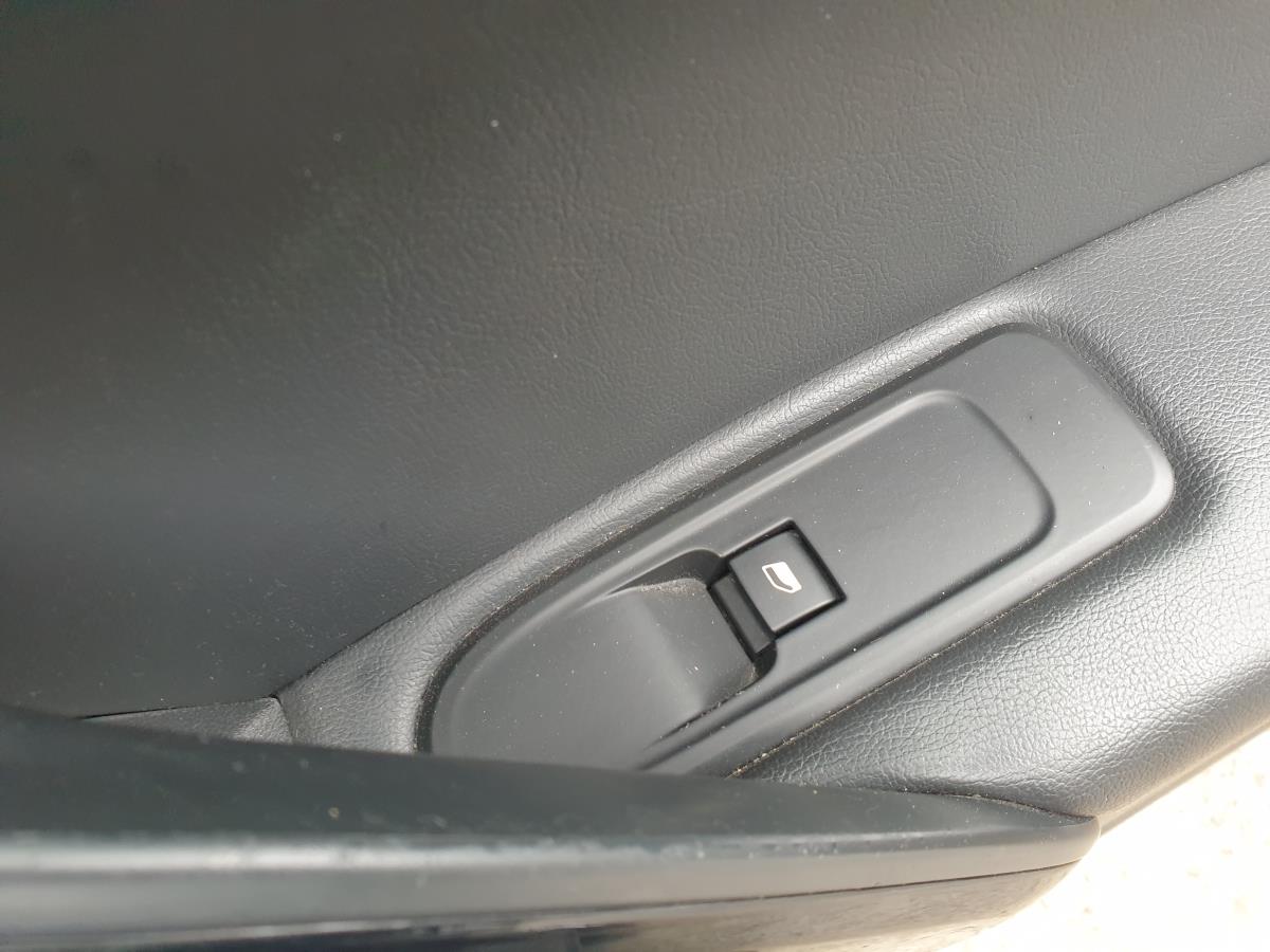 Comando / interruttore alzacristallo anteriore destro PEUGEOT 508