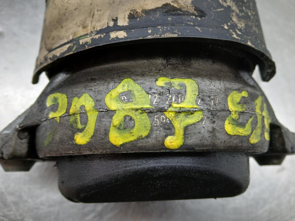 Engine Mount MERCEDES-BENZ CLS (C218) Imagem-1