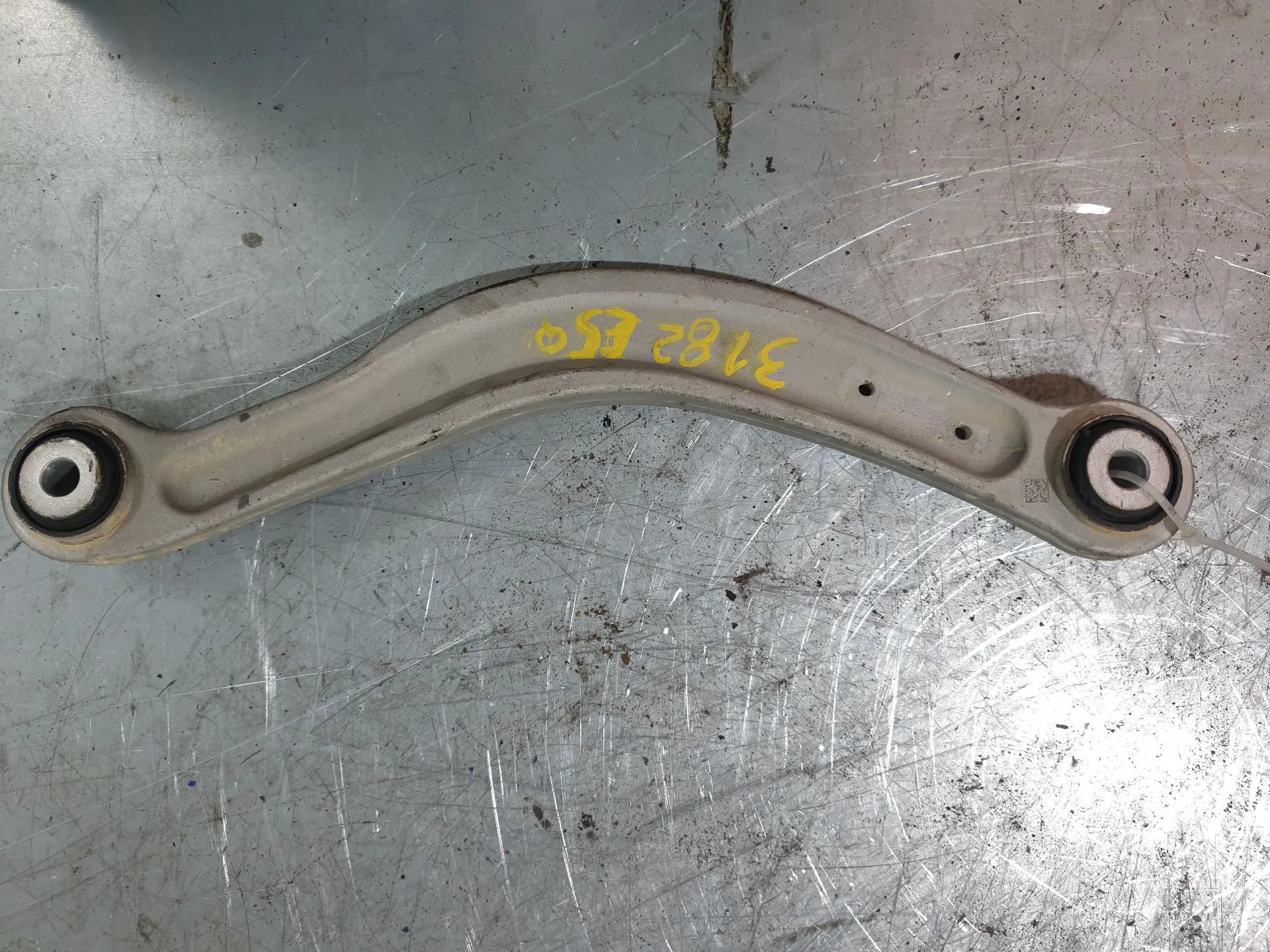 Braccio di sospensione posteriore sinistro MERCEDES-BENZ GLC (X253)