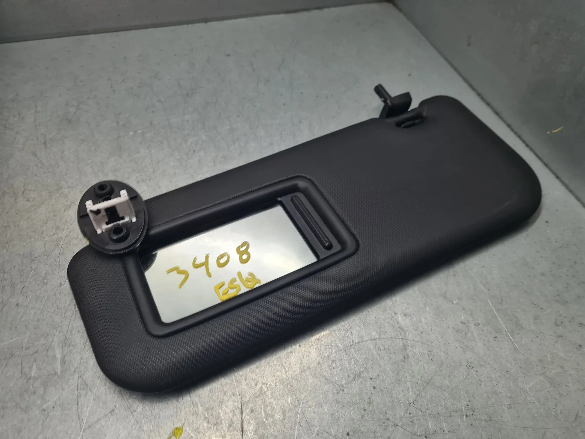 Pála de sol esquerda TOYOTA Corolla Hatchback (_E21_)