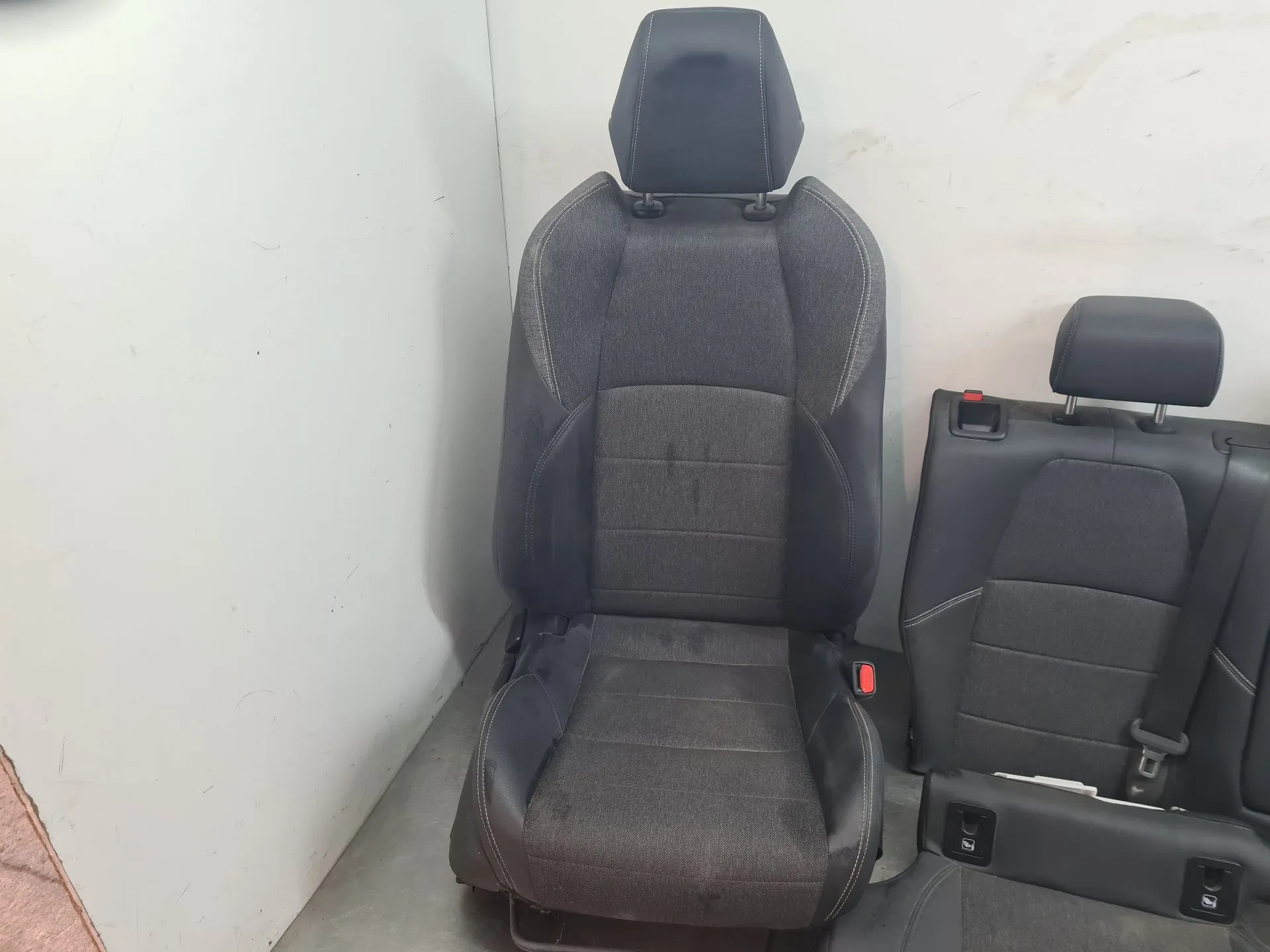 Ensemble sièges TOYOTA Corolla Hatchback (_E21_) Imagem-1