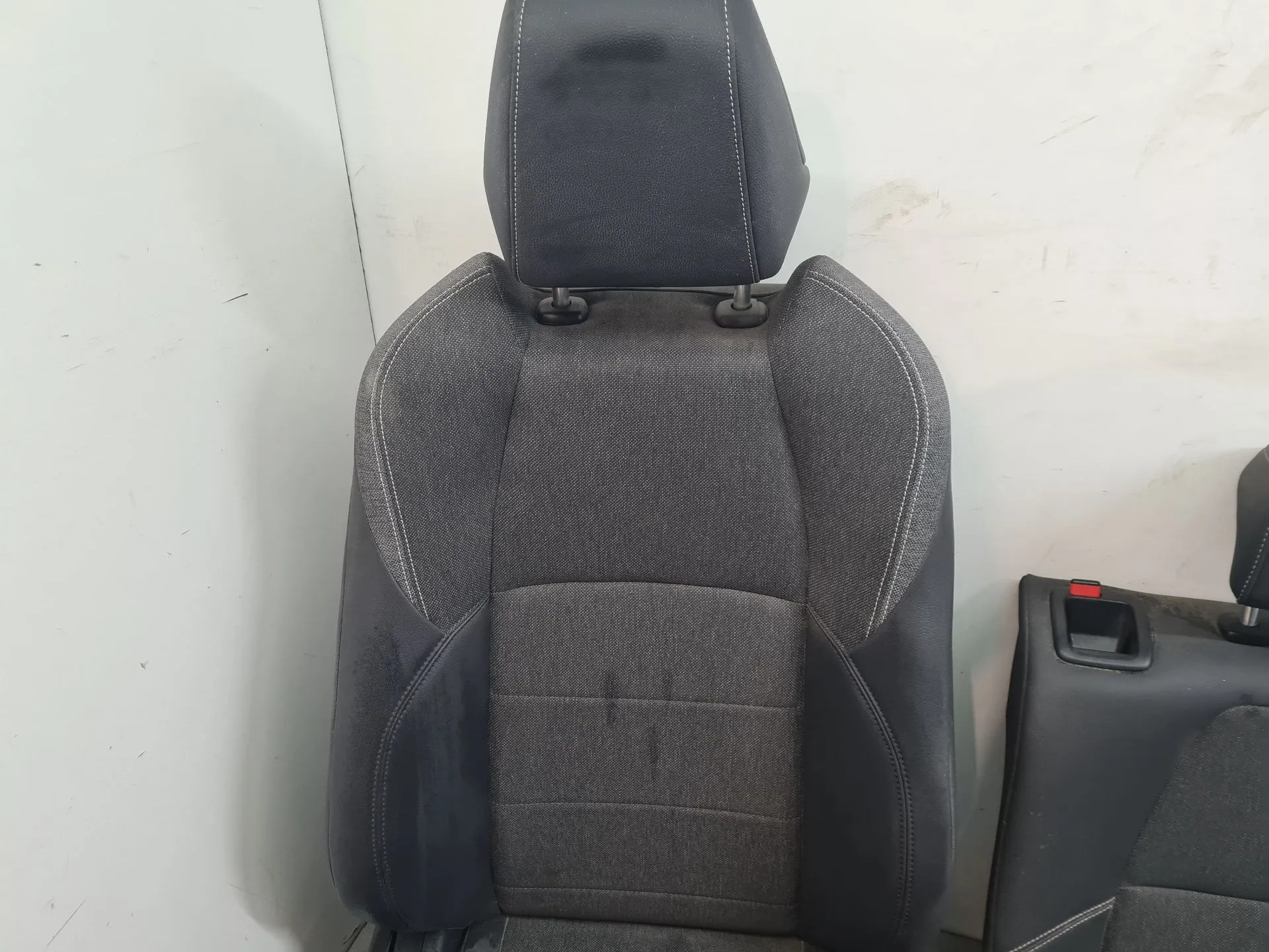 Ensemble sièges TOYOTA Corolla Hatchback (_E21_) Imagem-2