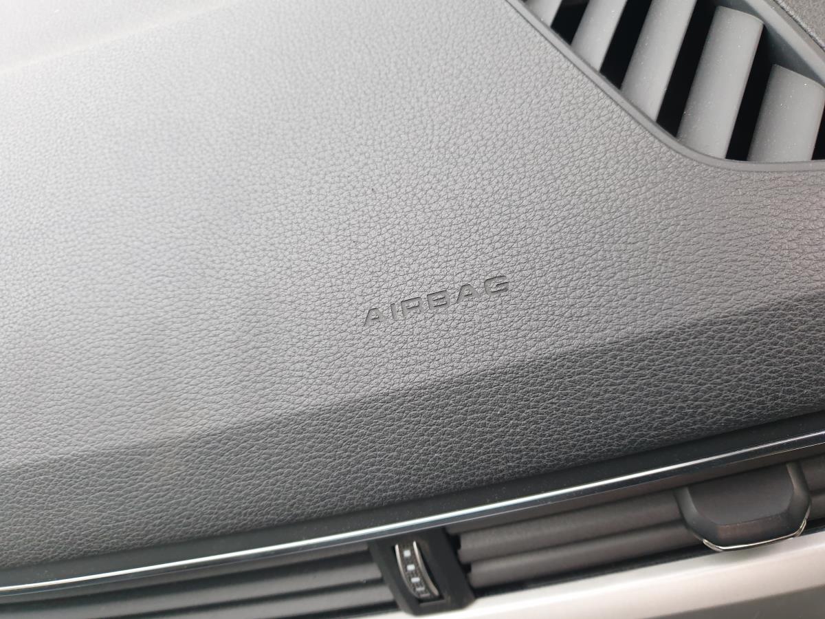 Airbag passageiro AUDI A4 (8W2, 8WC, B9)