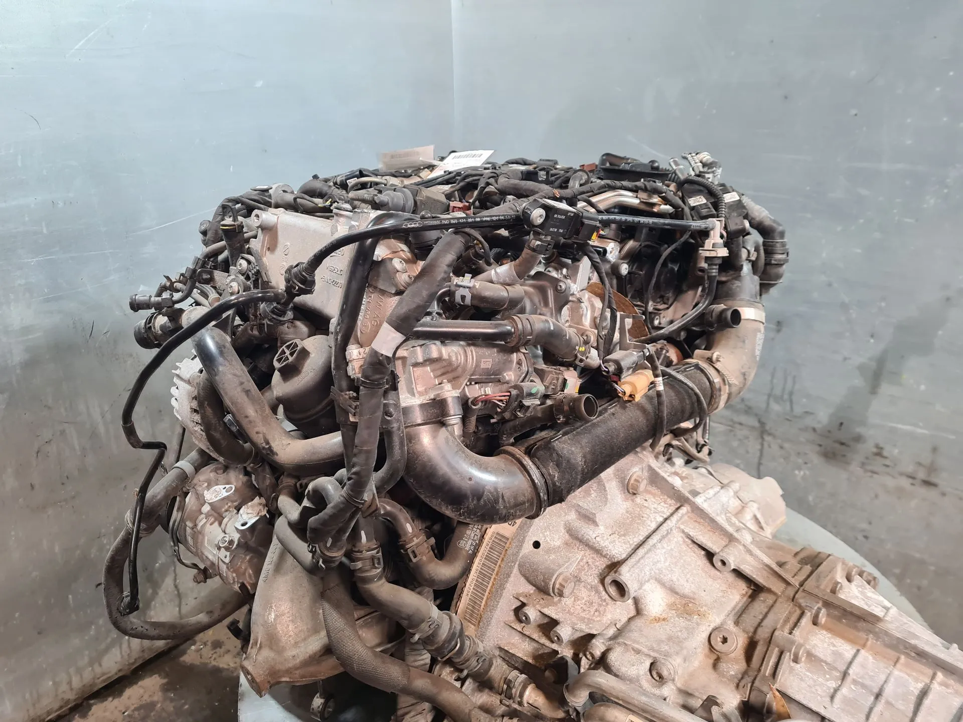 Motor completo AUDI A4 (8W2, 8WC, B9) Imagem-4