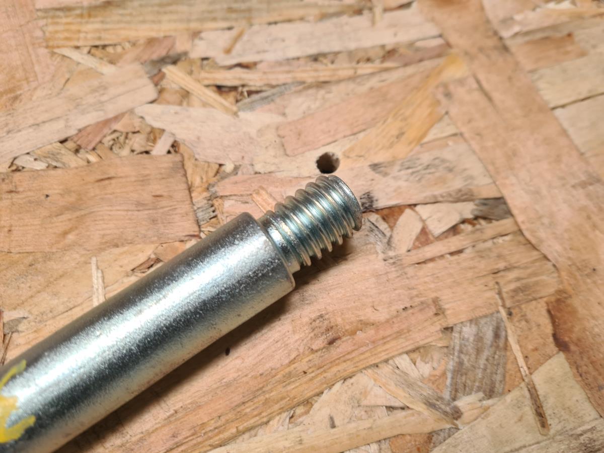 Engate de Reboque TOYOTA Corolla Hatchback (_E21_) Imagem-1