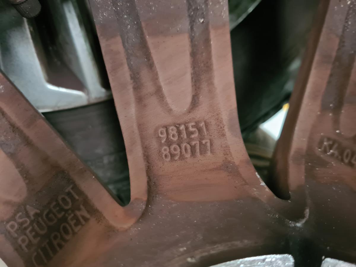 Jante frente direita PEUGEOT 308 II Imagem-2