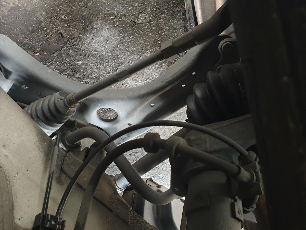 Braccio di sospensione anteriore sinistro AUDI A1 Sportback (8XA, 8XF)