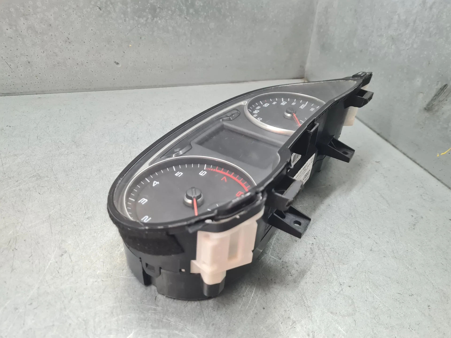 Quadrante / painel de instrumentos AUDI A1 Sportback (8XA, 8XF) Imagem-1